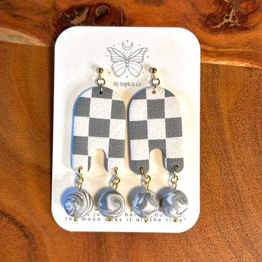 Checker Style #1 - Grey/White