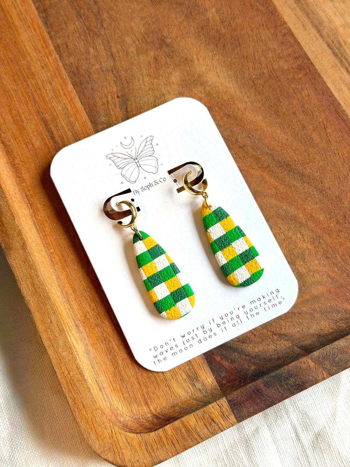 Checkered Dangles