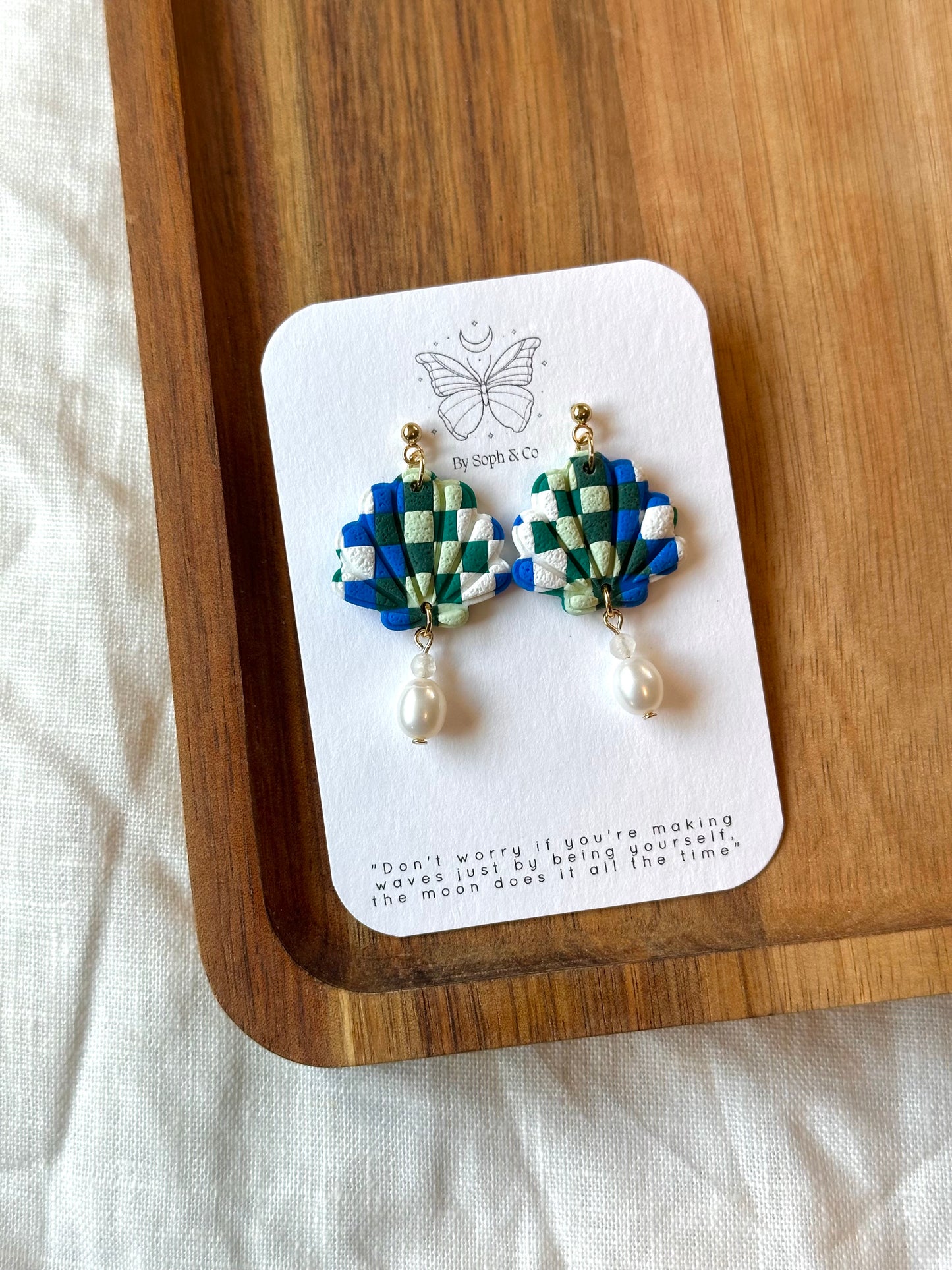 Seashells & Pearls