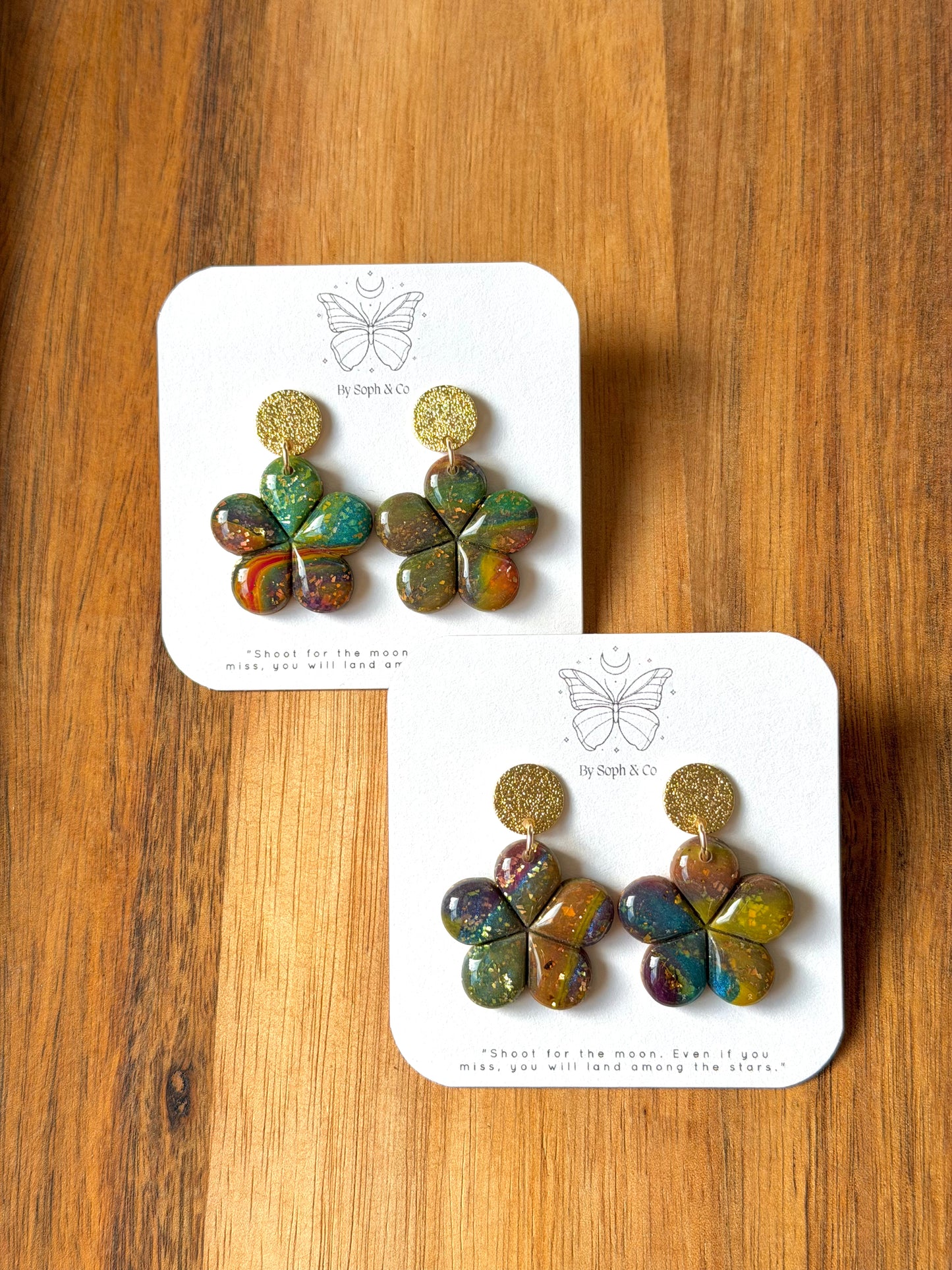 Retro Daisies - Rainbow Marble